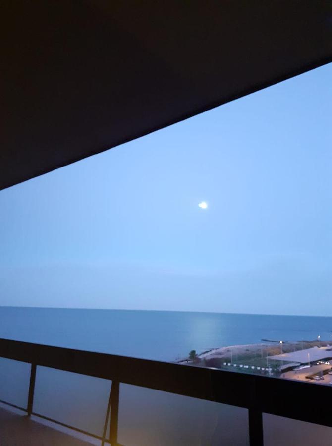 Attico Suite Spiaggia Бари Экстерьер фото